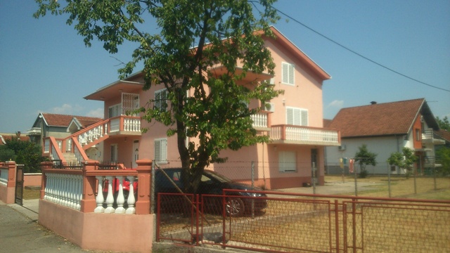 Izdavanje, kuca 320m2, Dalmatinska ulica, Podgorica