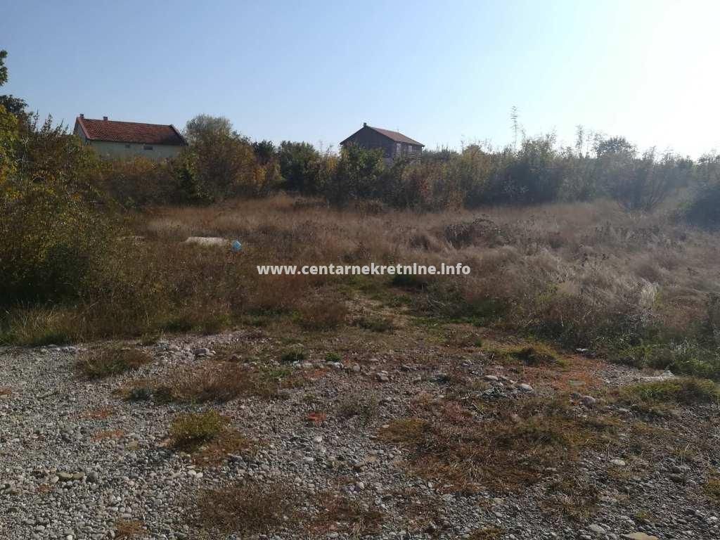 Prodaja, plac 2.200m2, Daljam, Podgorica