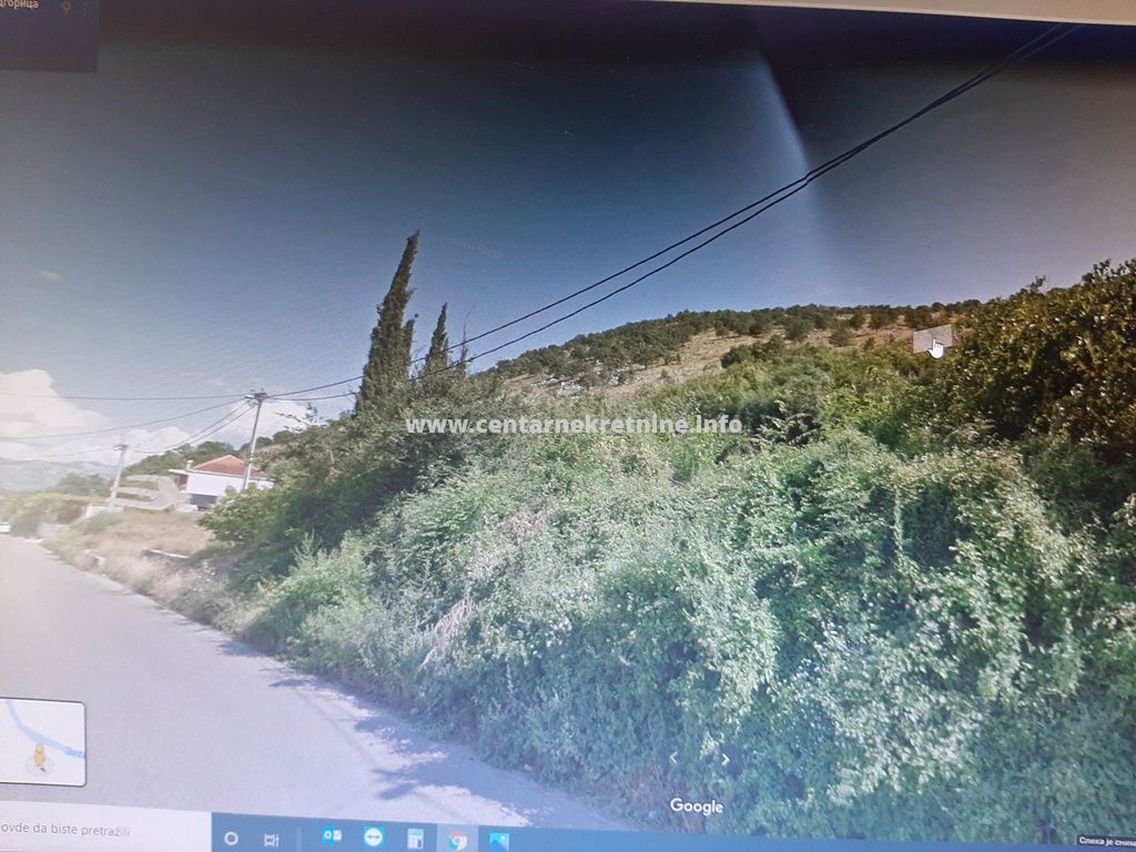 Prodaja, plac 1.300m2, Velje brdo, Podgorica