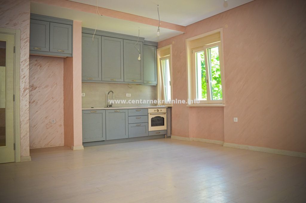 For rent, business space 84m2, Center, Podgorica