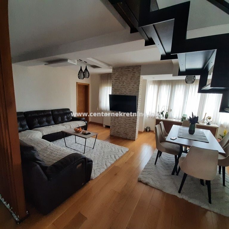 Prodaja, četvorosoban stan 153m2, Zabjelo, Podgorica