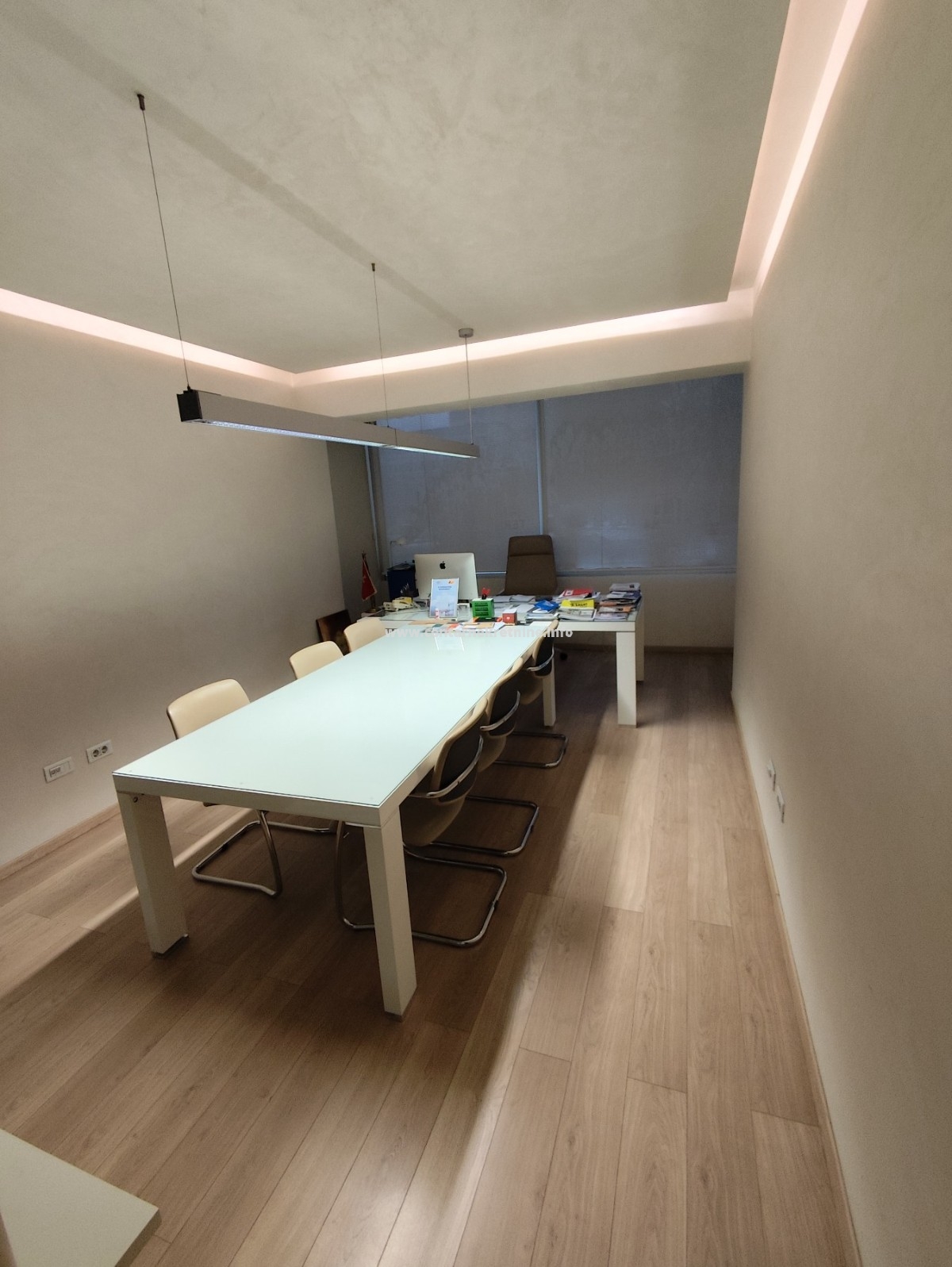 Prodaja, poslovni prostor 50m2, Centar, Podgorica