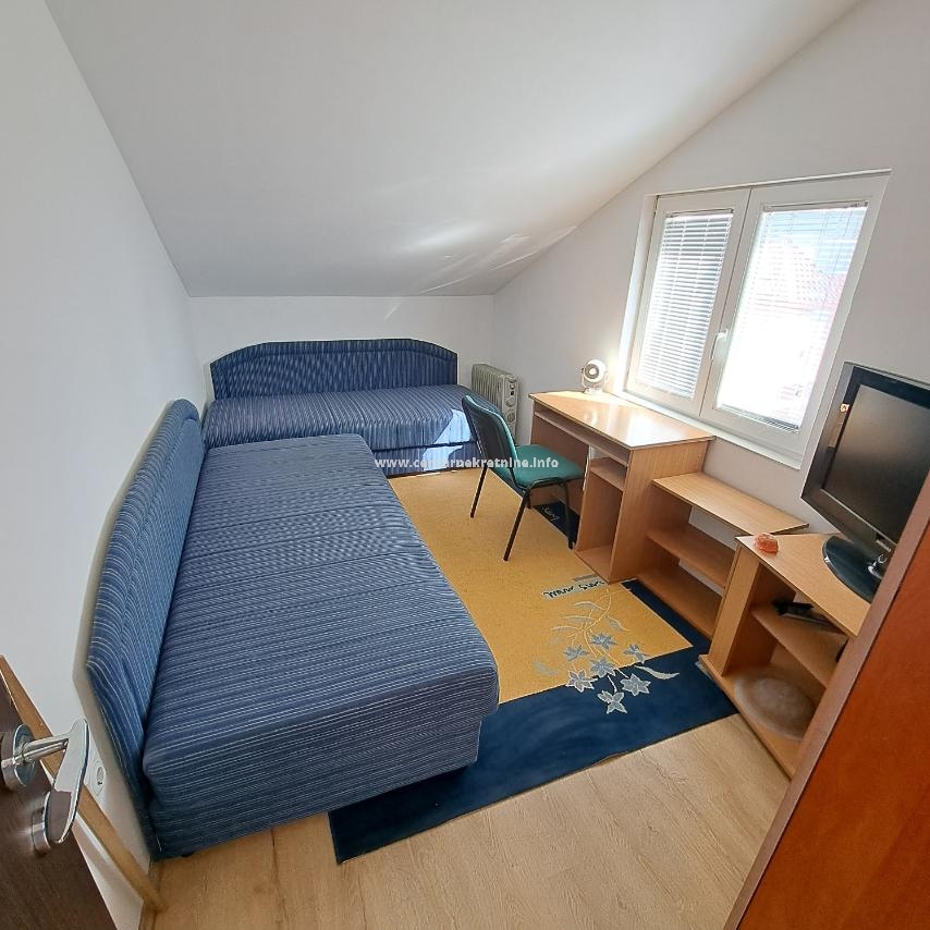 Izdavanje, garsonjera u kući 30m2, Momišići, Podgorica