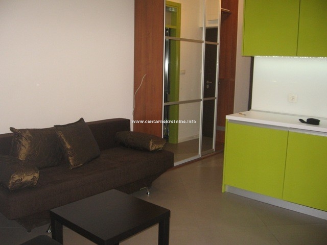 Izdavanje, garsonjera 25m2, Preko Morače, Podgorica