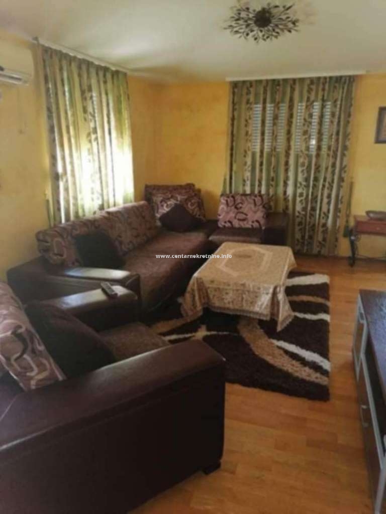 Izdavanje, jednosoban stan 60m2, Stari aerodrom, Podgorica 