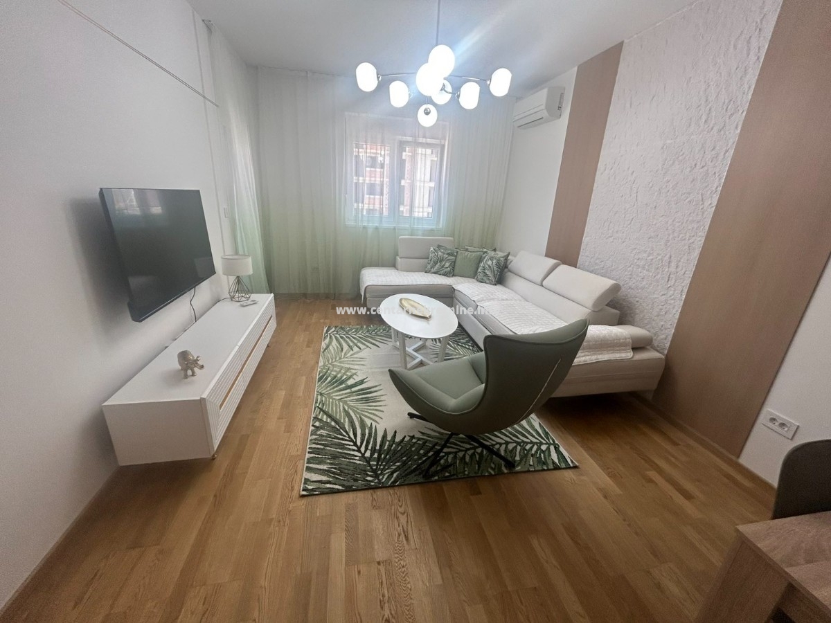 For rent, luxury one bedroom apartment 55m2, Stari aerodrom, Podgorica