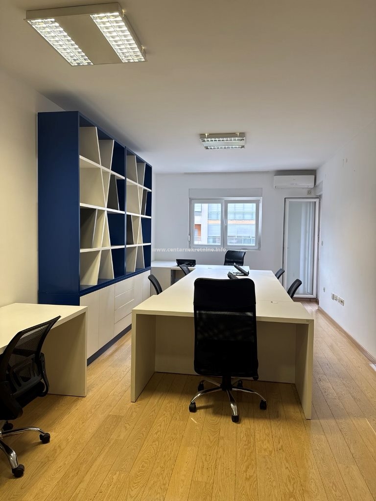 For rent, office, 75m2, City quart, Podgorica 