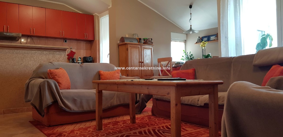 For sale, two bedroom apartment 80m2, Stari aerodrom, Podgorica