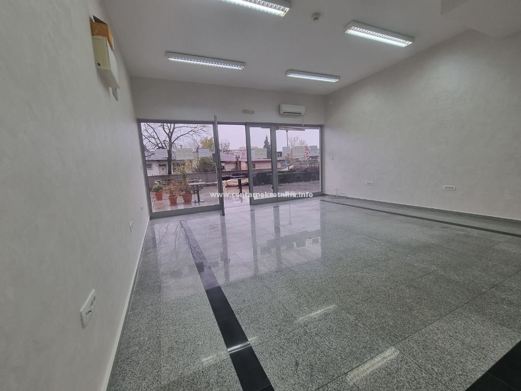 Prodaja, poslovni prostor 43m2, Stari aerodrom, Podgorica