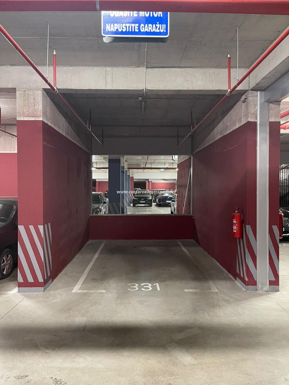 Prodaja, garaža 18m2, Master kvart, Podgorica