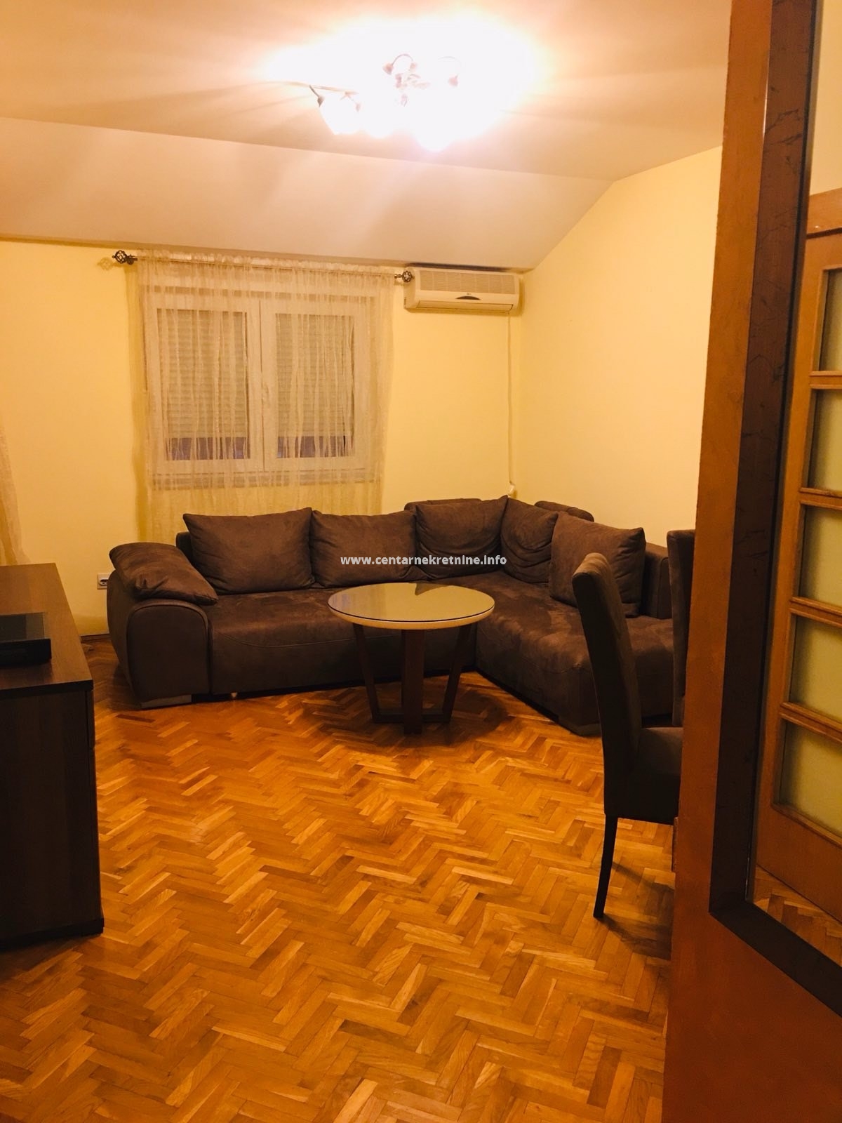 Izdavanje, jednosoban stan 49m2, Stari aerodrom, Podgorica