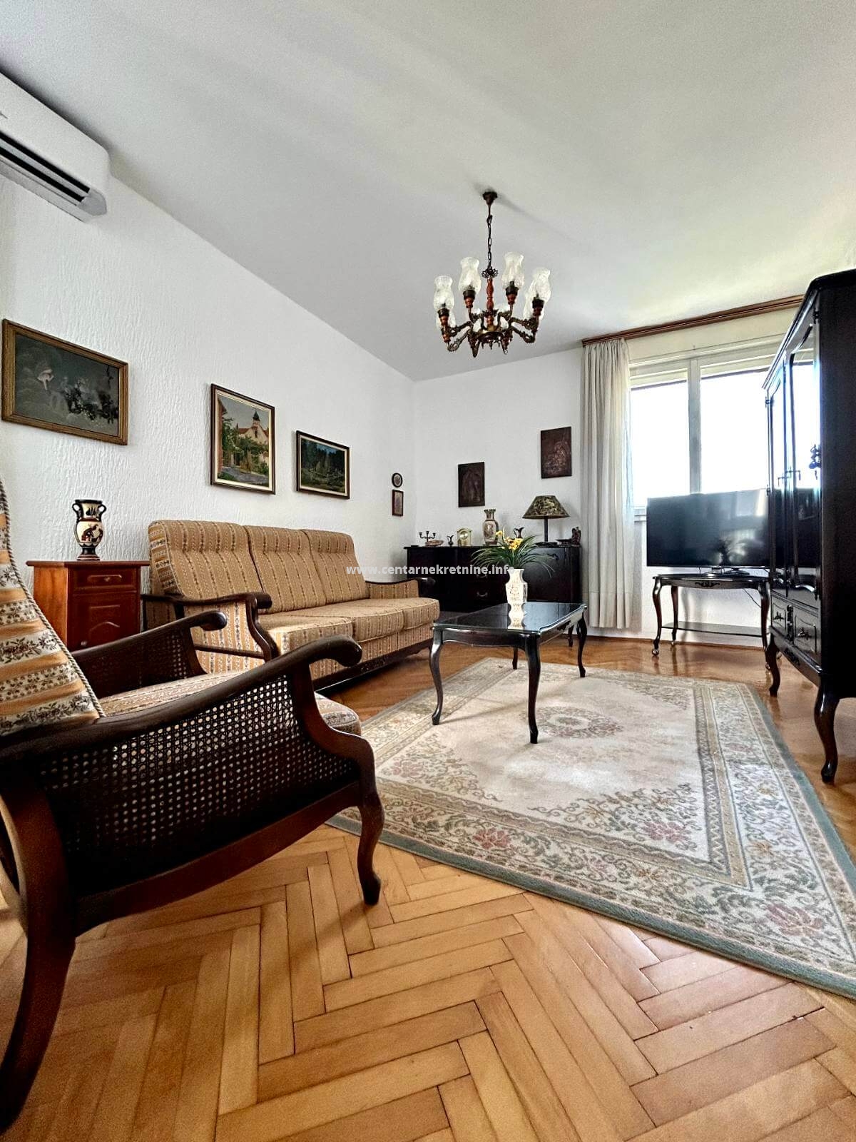 Izdavanje, dvosoban stan 65m2, Preko Morače, Podgorica