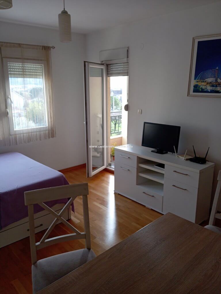 Prodaja, garsonjera 30m2, City kvart, Podgorica