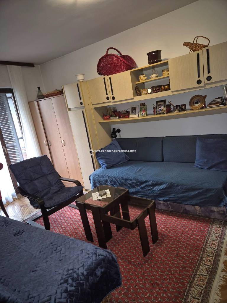 Izdavanje, garsonjera 40m2, Preko Morače, Podgorica