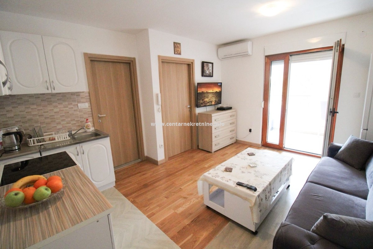 Prodaja, jednosoban stan 33m2, Centar, Podgorica