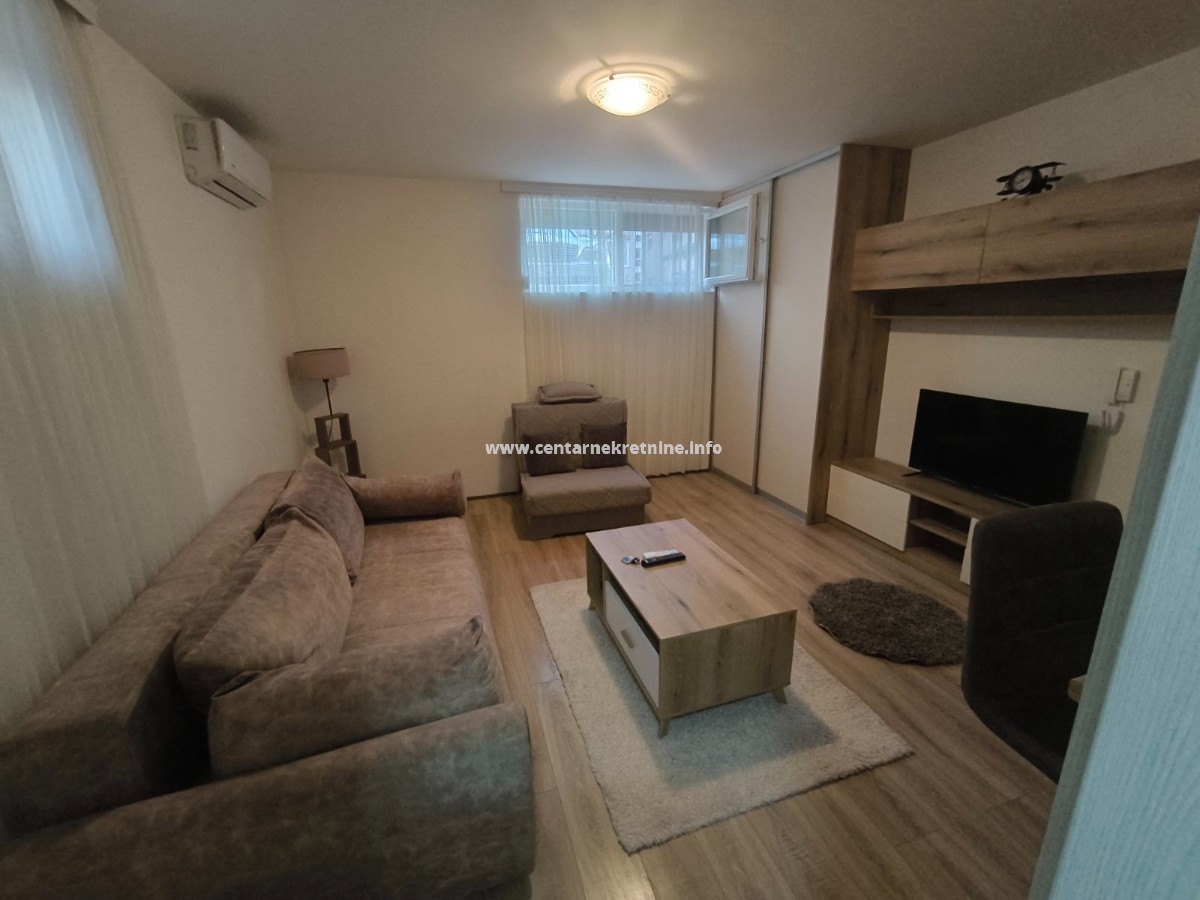 For rent, studio apartment 28m2, Krivi bridge, Podgorica