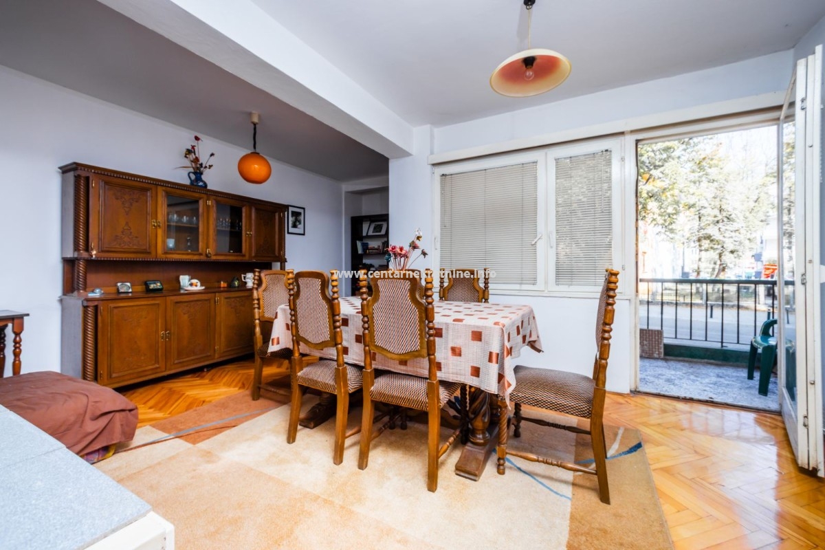 Prodaja, dvosoban stan 69m2, Centar, Cetinje