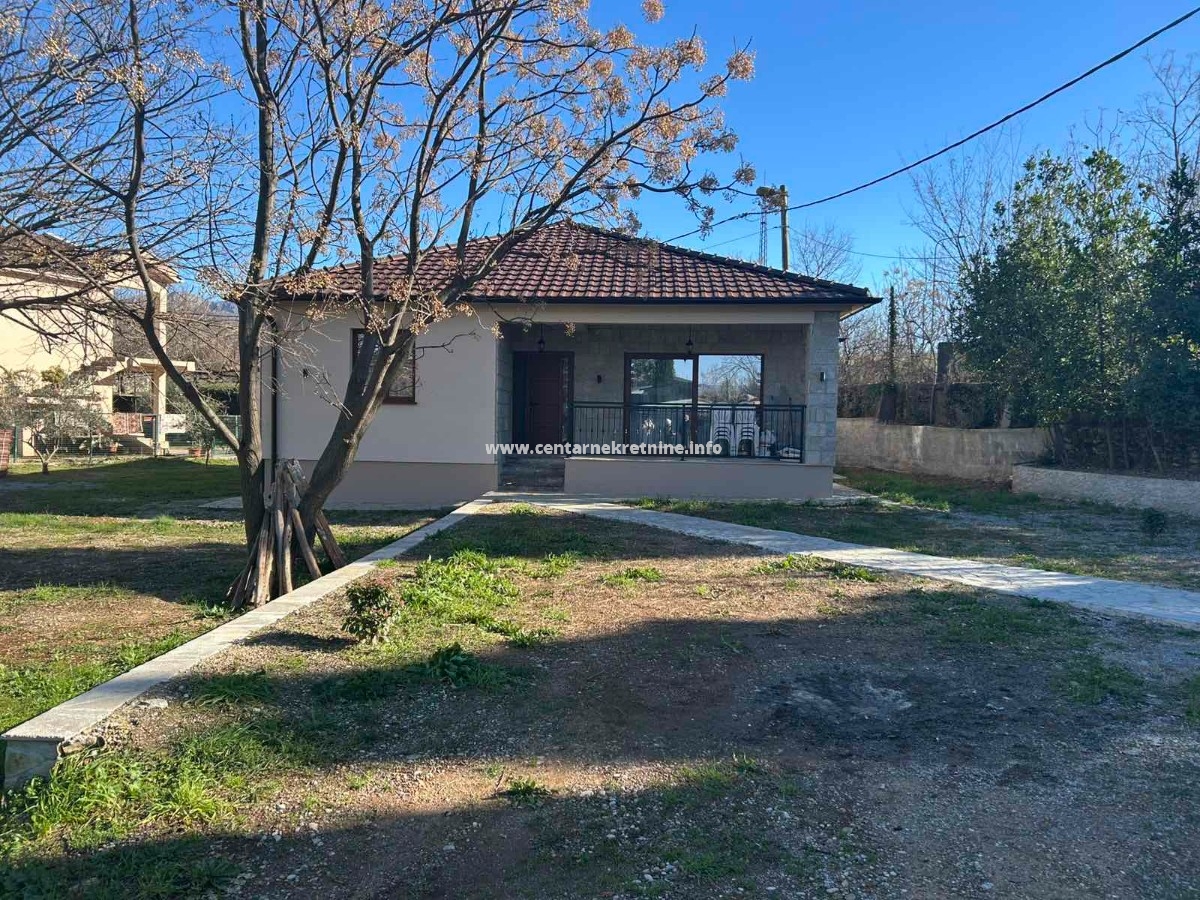 Izdavanje, kuća 128m2, Ibričevina, Podgorica