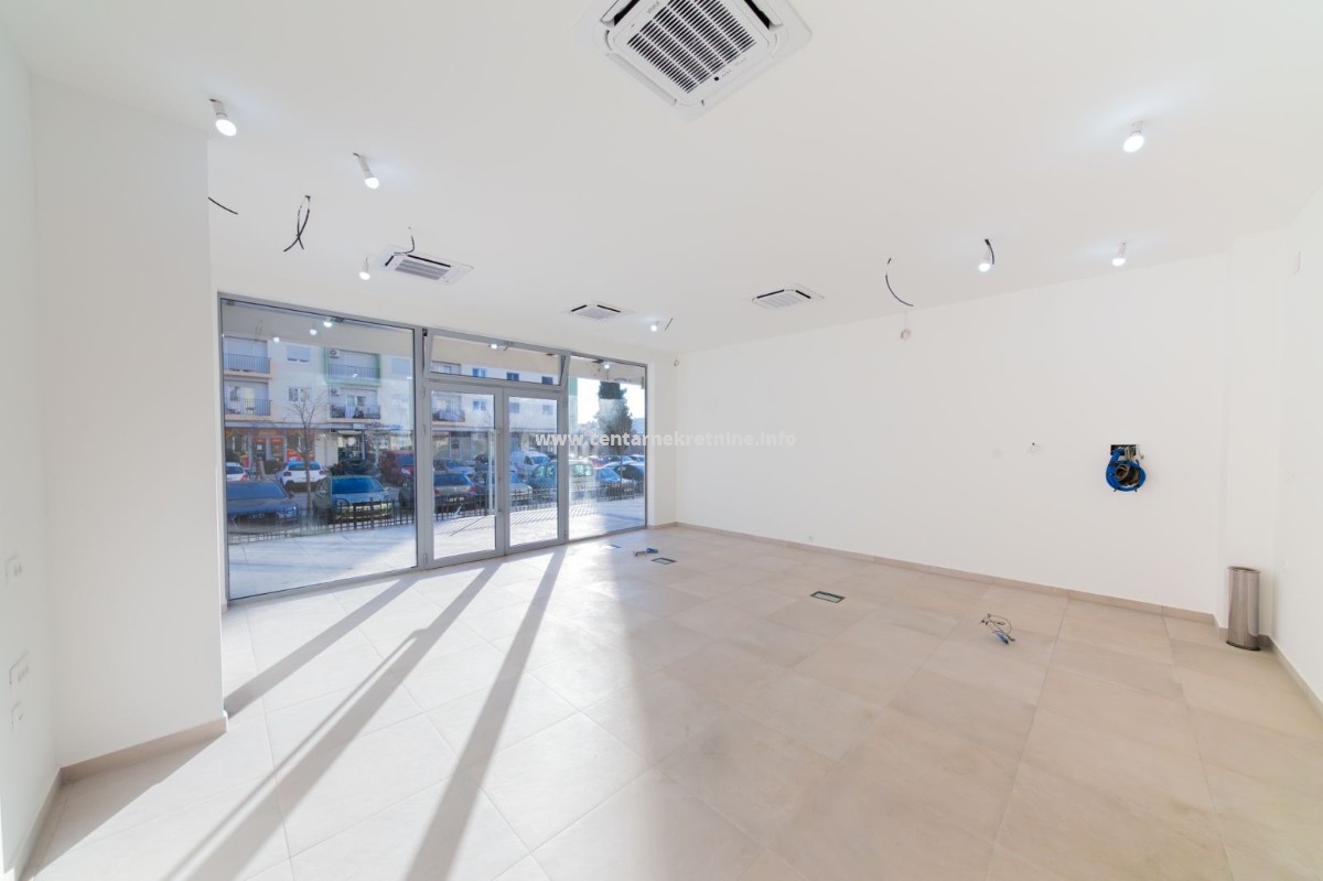 Izdavanje, poslovni prostor 46m2, Zabjelo, Podgorica