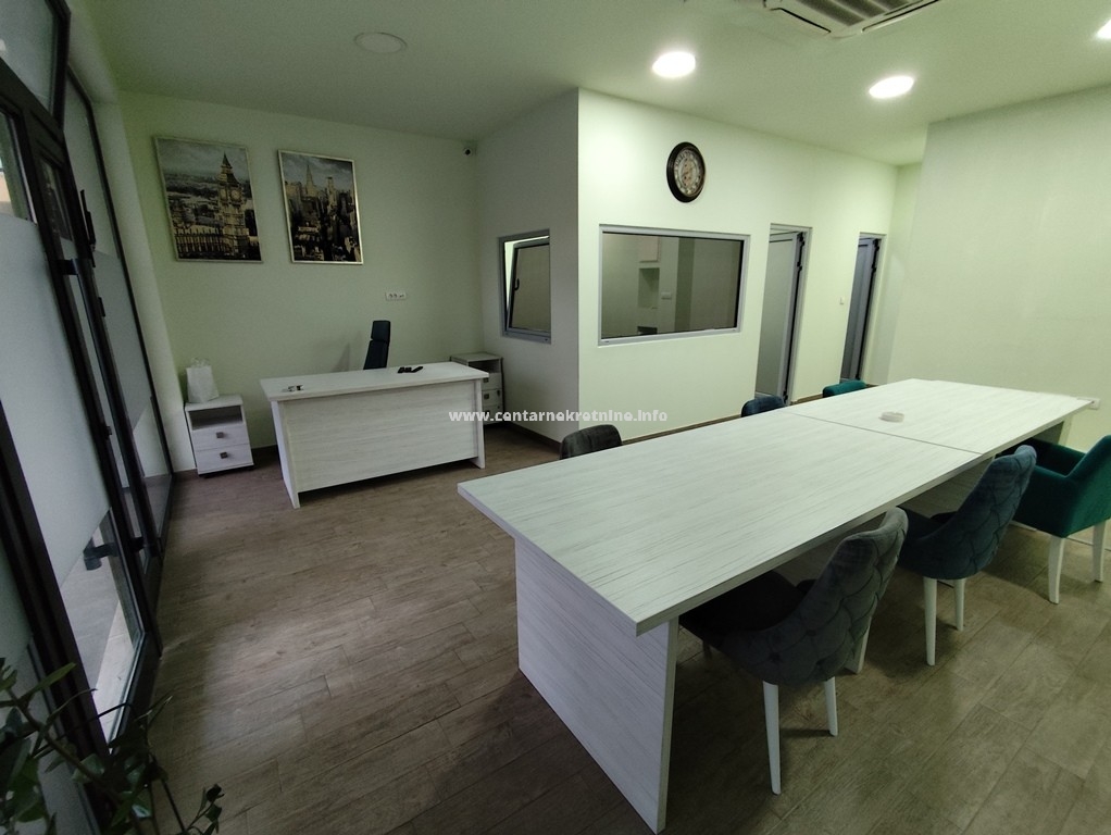 Izdavanje, poslovni prostor 56m2,City kvart,Podgorica 