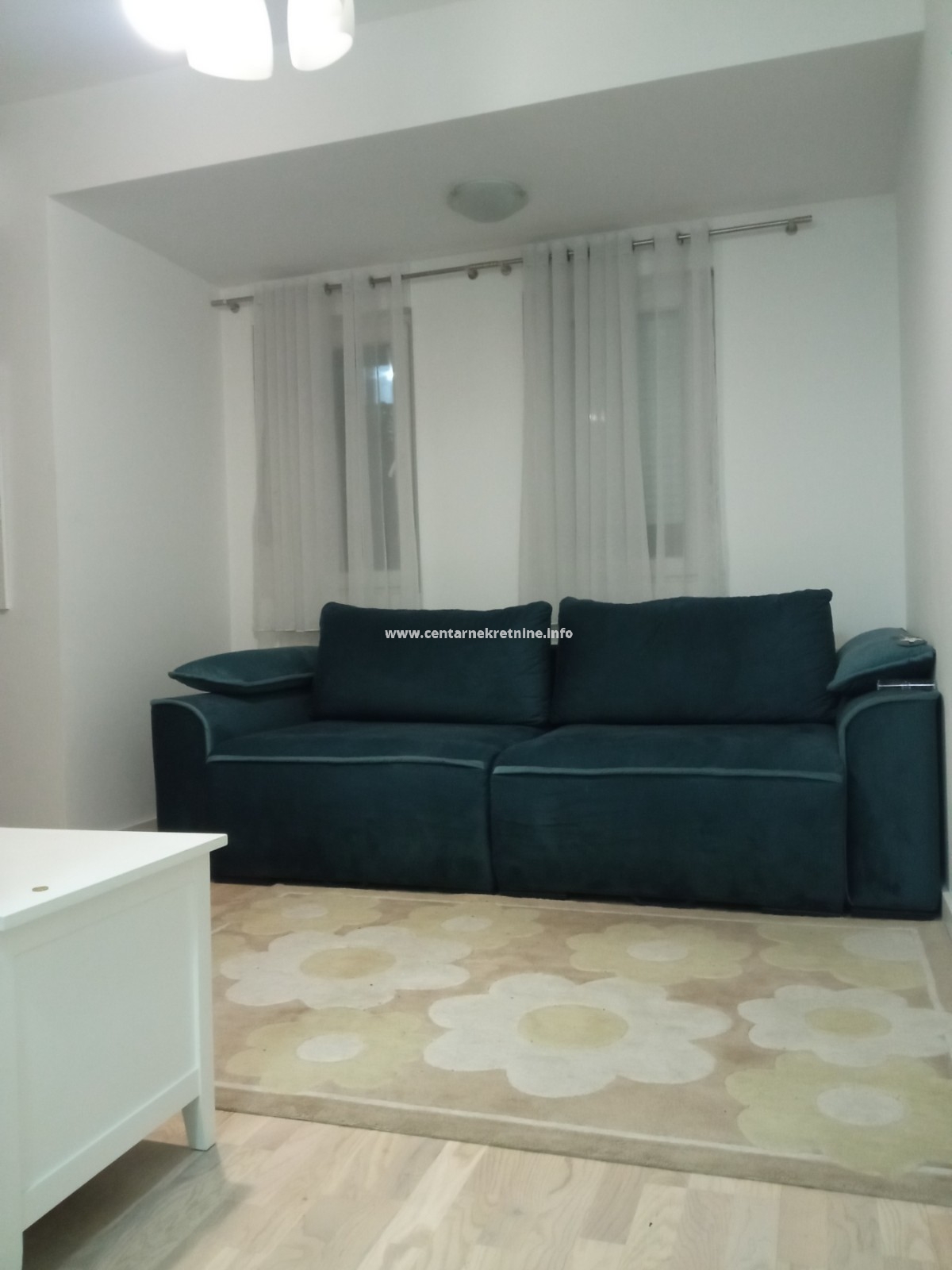 Izdavanje, jednosoban stan 42m2, Centar, Podgorica