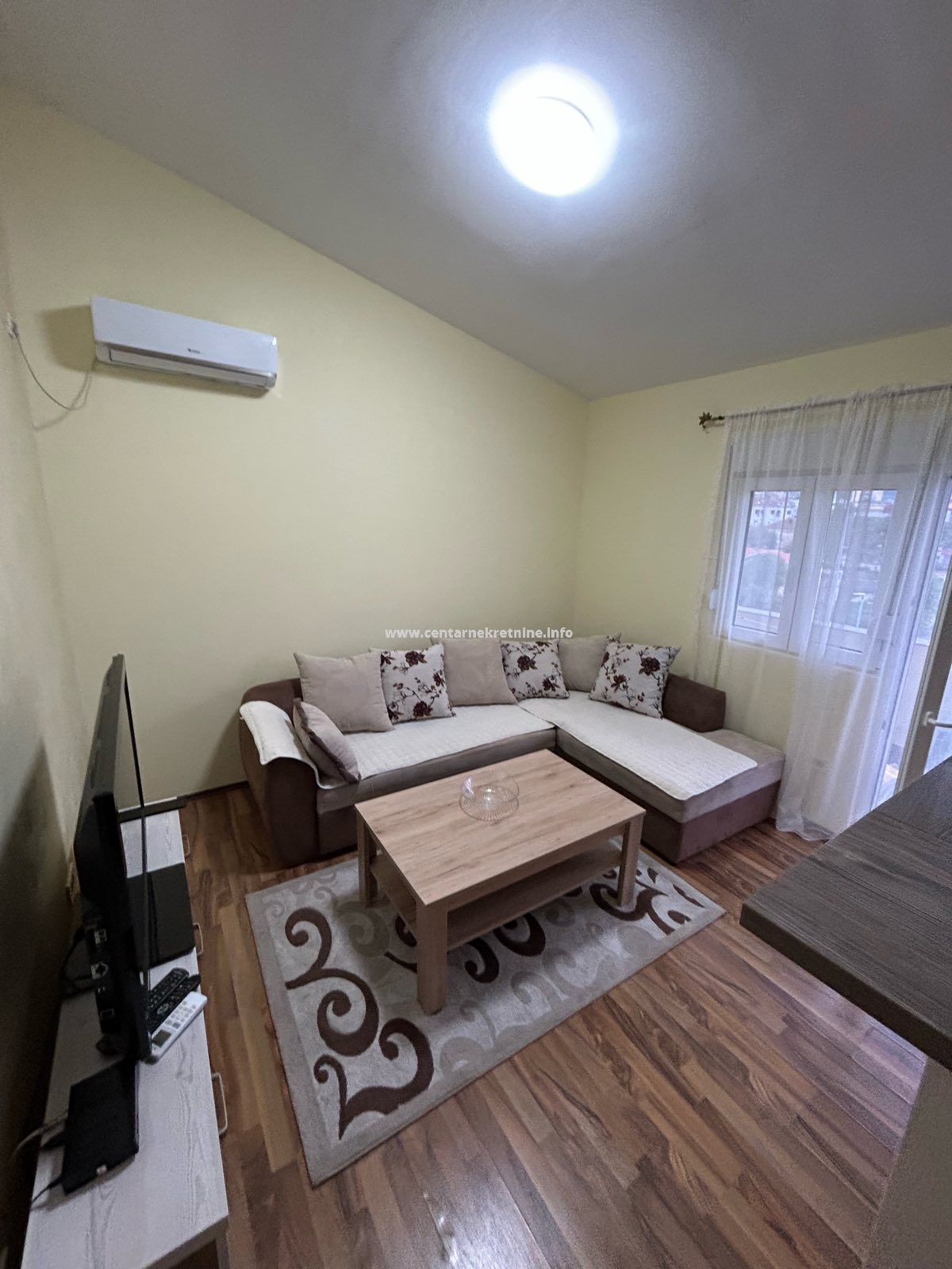 Izdavanje, jednosoban stan 38m2, Drač, Podgorica 