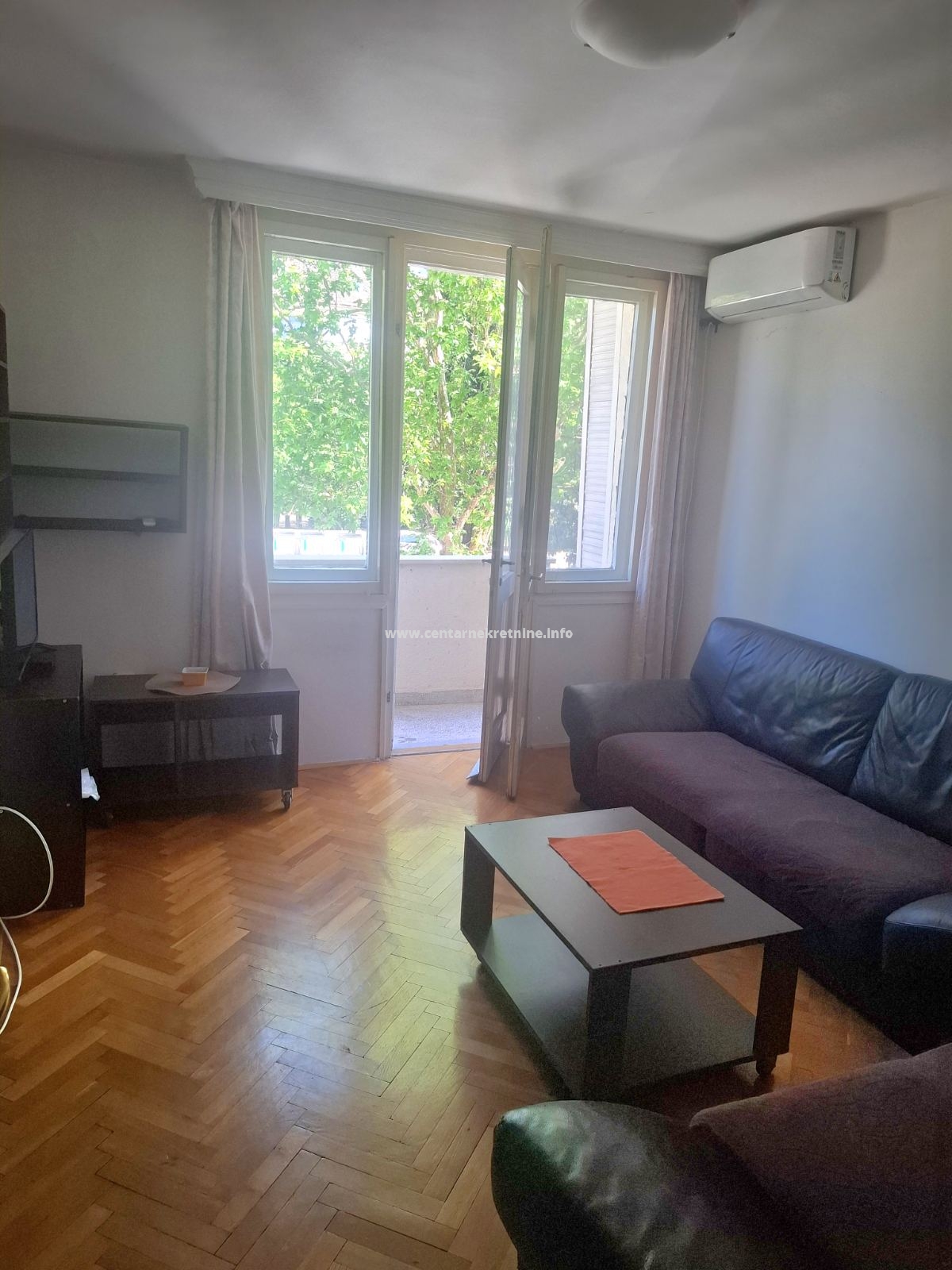 Izdavanje, jednosoban stan 50m2, Preko Morače, Podgorica