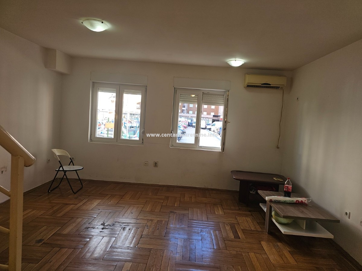 Izdavanje, poslovni prostor 65m2, Stari aerodrom, Podgorica
